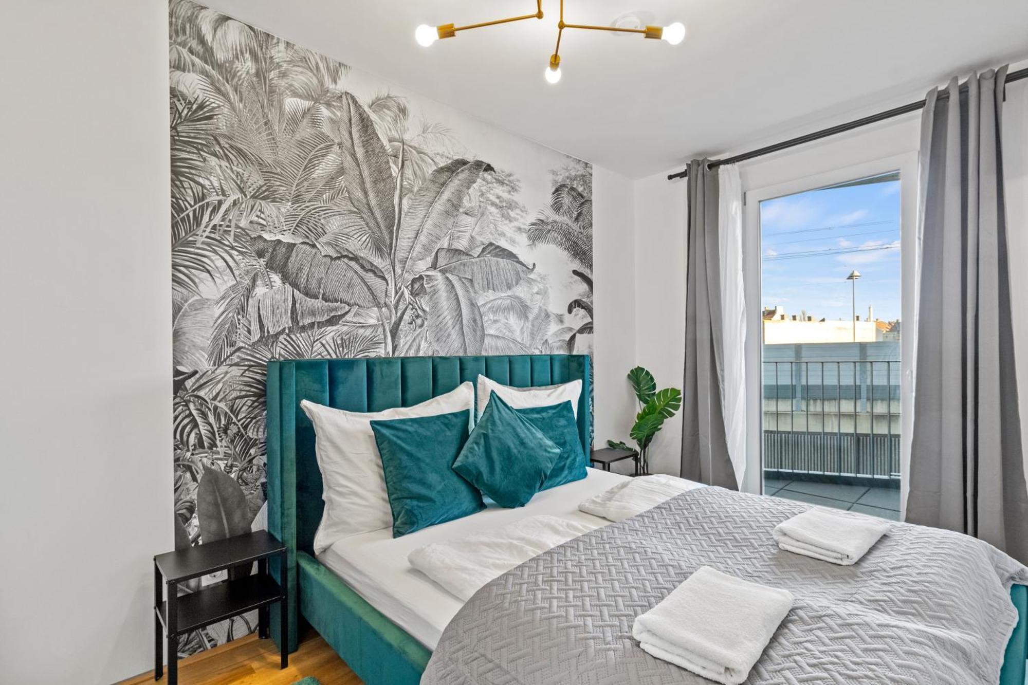 Balcony I 50 M² I Near Center Apartment Wien